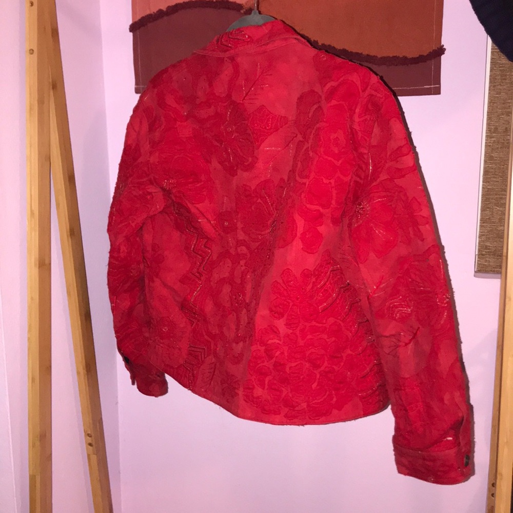Stunning Jacket - Picture 4 of 5